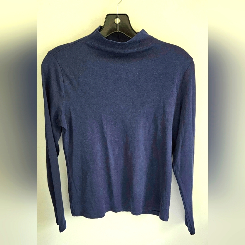 Ann Taylor navy turtleneck layering top
